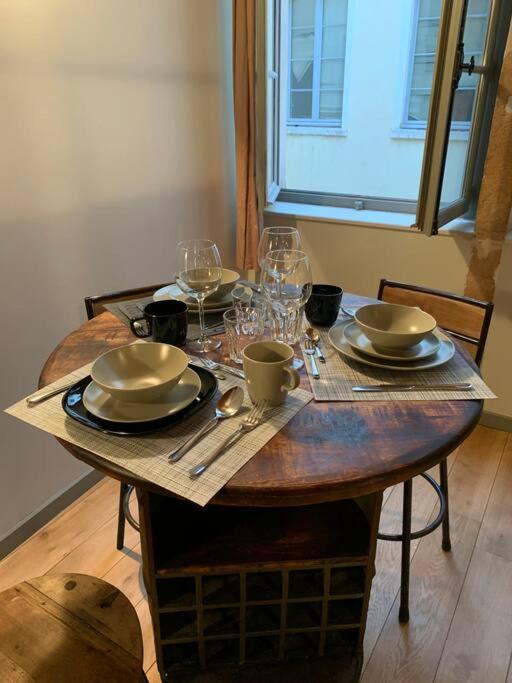 Chez Alam A Hotel De Ville Lyon Ngoại thất bức ảnh
