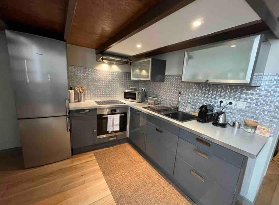 Chez Alam A Hotel De Ville Lyon Ngoại thất bức ảnh