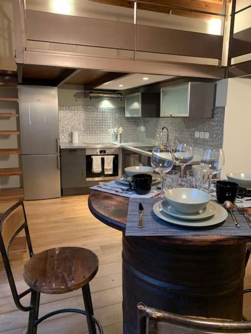 Chez Alam A Hotel De Ville Lyon Ngoại thất bức ảnh